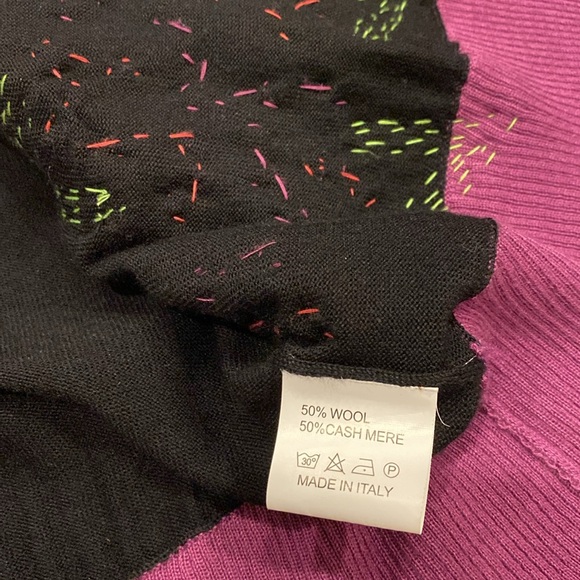 Beautiful cashmere and wool cardigan - Picture 8 of 11